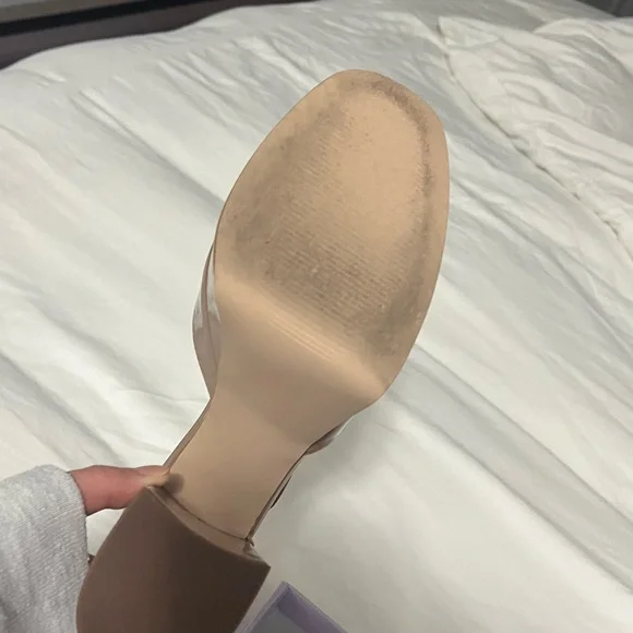 Stylish Platform Heels - Picture 3 of 3